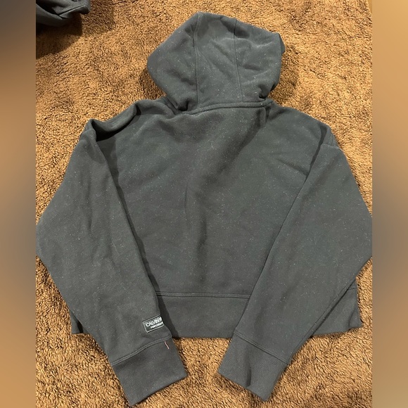 Calvin Klein Cropped Hoodie - Size Large - Picture 2 of 4